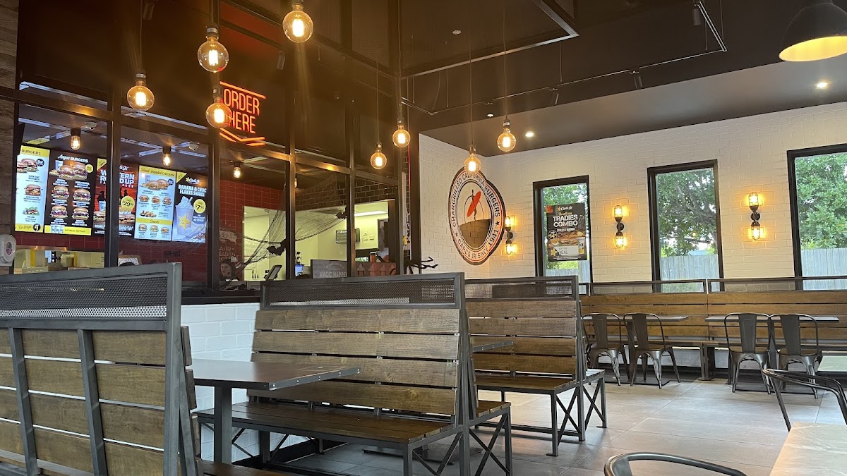 Carl's Jr. Slacks Creek